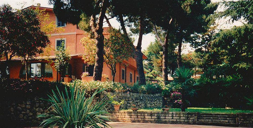 La Rocchetta 3*